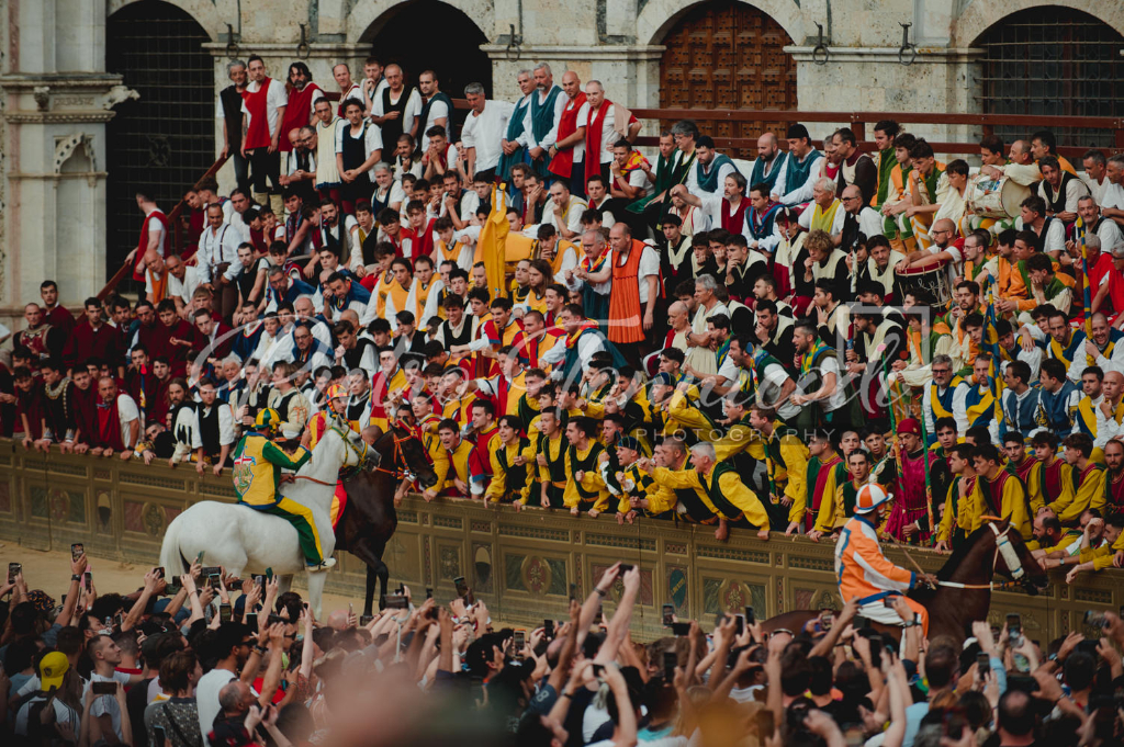 Palio Luglio Ecco La Fotogallery Della Corsa La Voce Delpalio