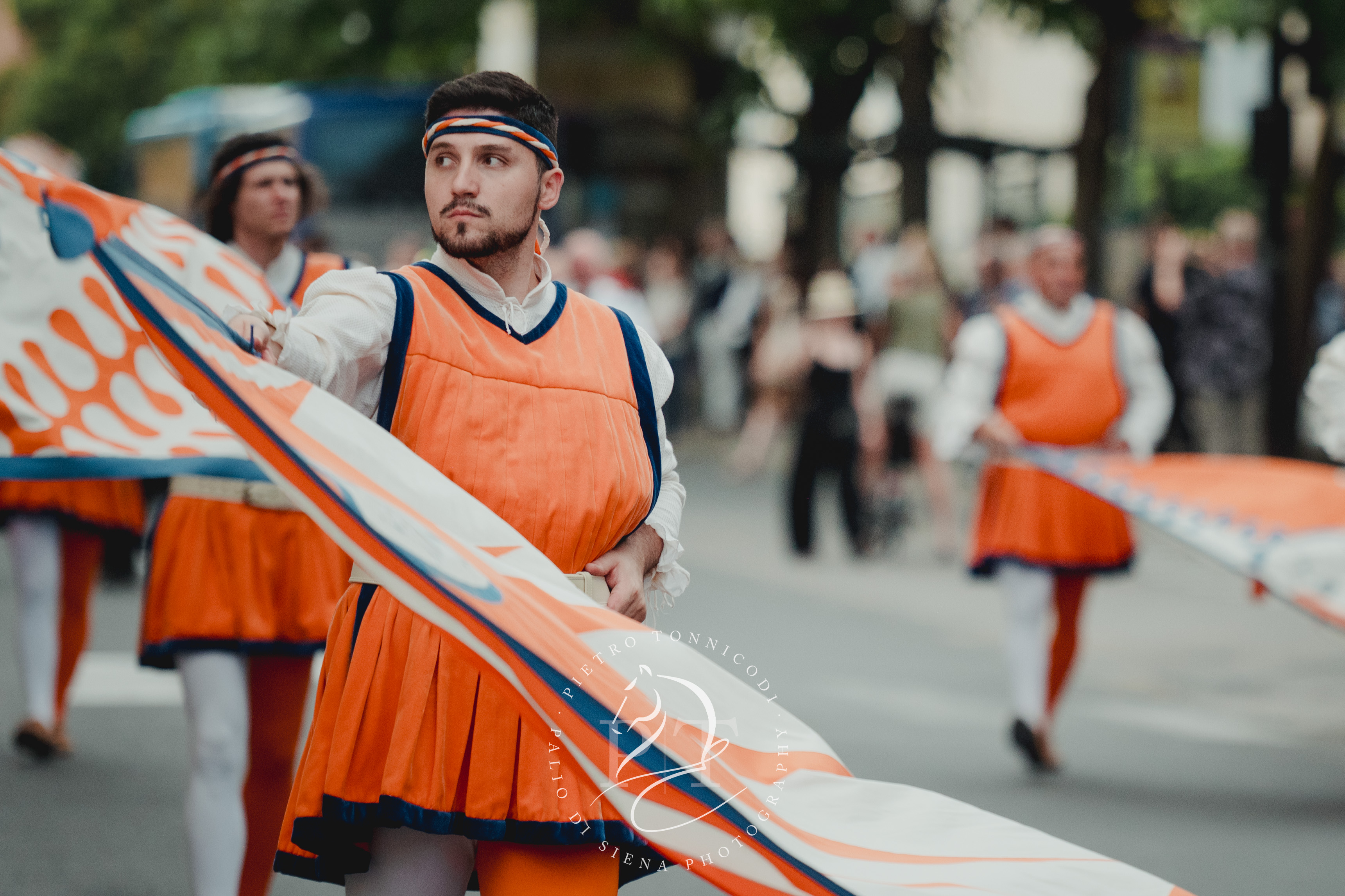 Leocorno: le foto del Giro di Onoranze