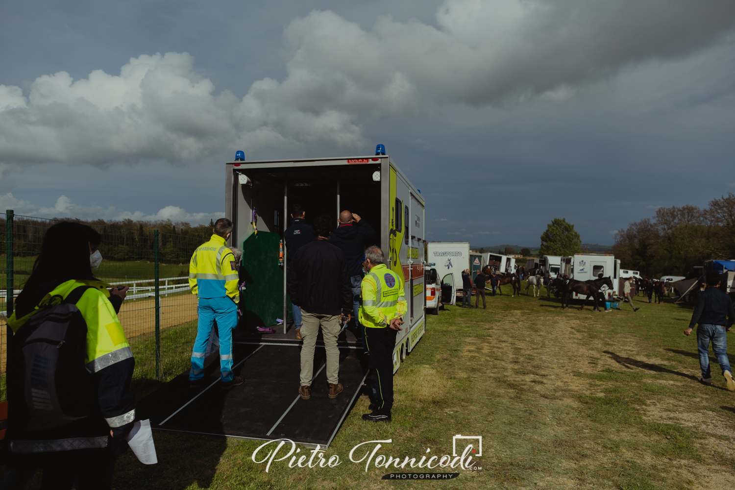 Ieri la Commissione Veterinaria ha visto la nuova ambulanza per i cavalli